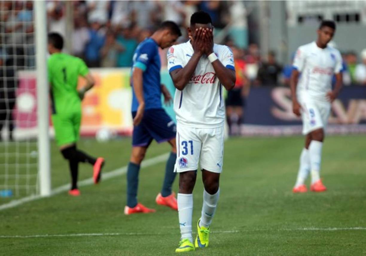 Romell Quioto falló en varias ocasiones.