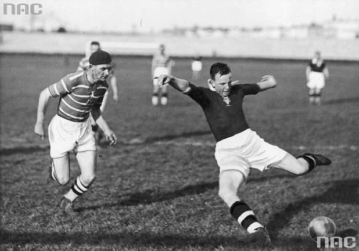 8. El polaco Ernst Willimowski (554 goles).