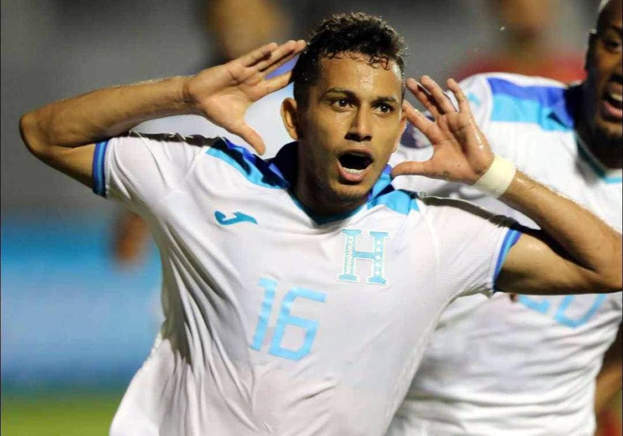 Así celebró Edwin Rodríguez su golazo para romper el muro de Granada.