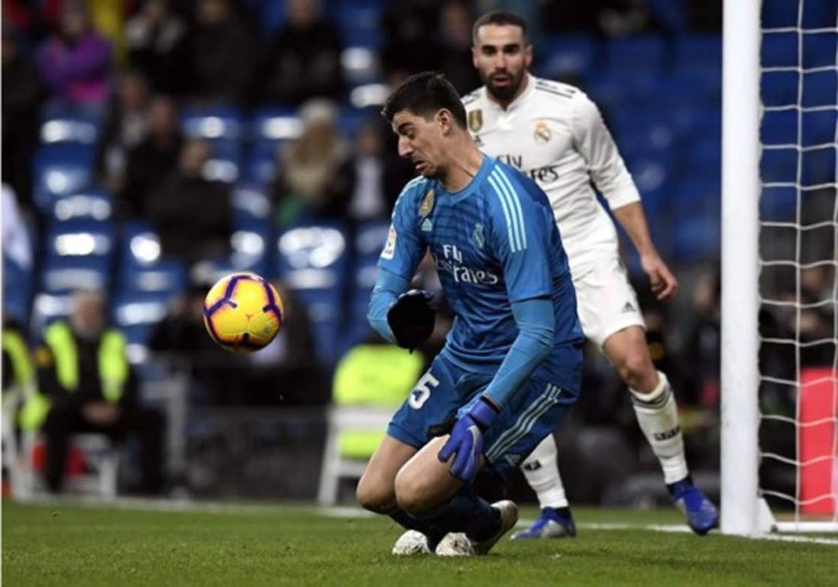 Thibaut Courtois salvó al Real Madrid con esta parada crucial en los últimos momentos del partido.
