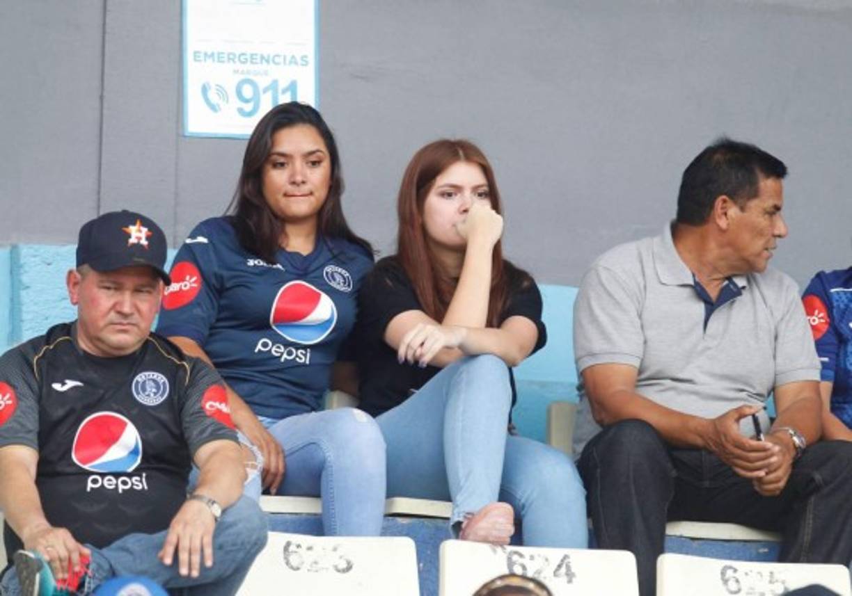 Los aficionados del Motagua confían en poder lograr el Bicampeonato.