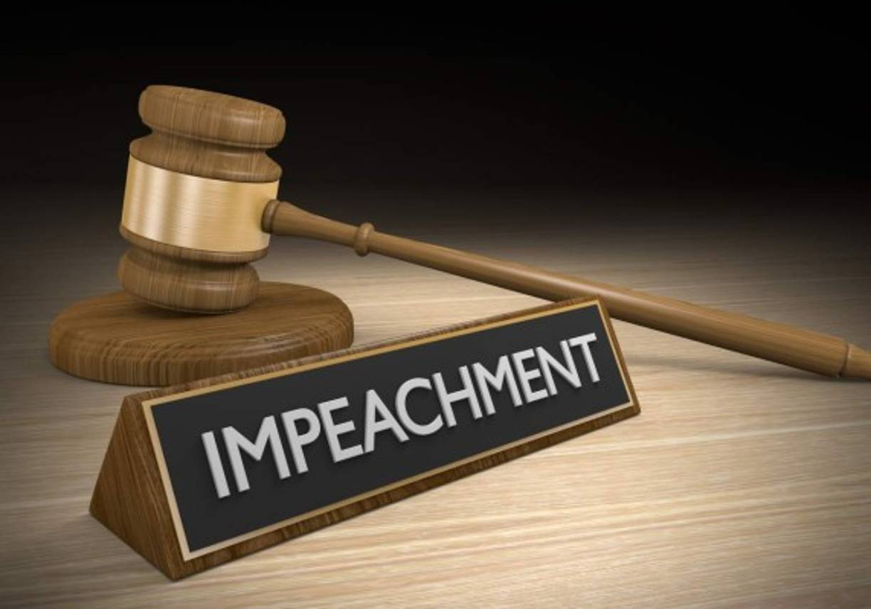 Antes de Donald Trump, otros tres presidentes estadounidenses enfrentaron procedimientos de juicio político. Ninguno fue cesado por éstos, aunque Richard Nixon renunció en lugar de ser sometido al 'impeachment'.
