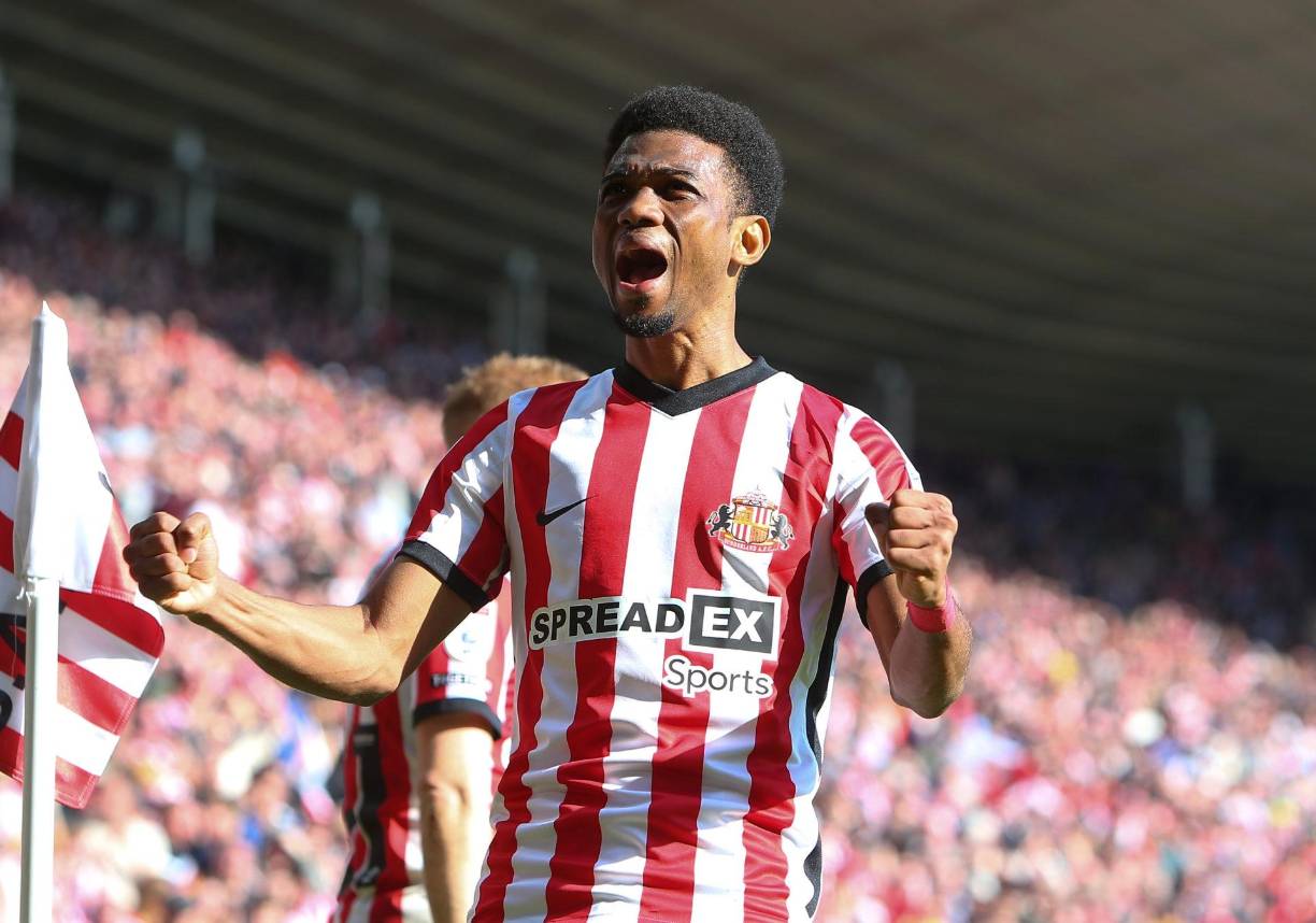 Amad Diallo - Erik Ten Hag ha confirmado que el delantero marfileño, propiedad del Manchester United cedido en el Sunderland, tendrá futuro en el Old Trafford la temporada que viene. El áfricano ha marcado 13 goles con los ‘black cats’ en la Championship que han hecho que el Sunderland se haya clasificado para el play-off en busca del ascenso.