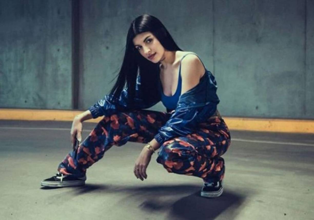 La oriunda de la provincia norteña de Jujuy (Argentina) incursionó a los 14 años en la cumbia.