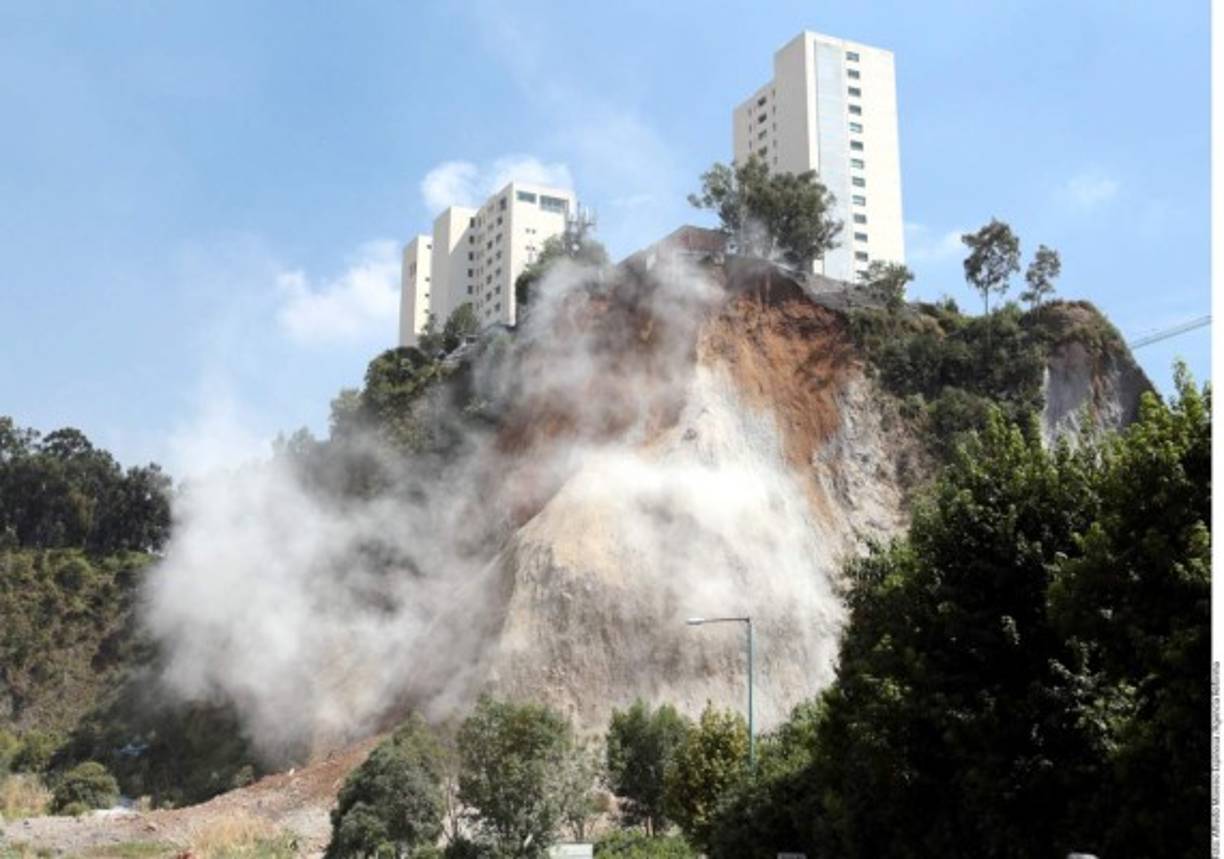 El complejo ubicado en el cerro afectado por el desgajamiento del talud, tiene torres de 10 y 14 niveles, y un área libre de sólo 30 por ciento.
