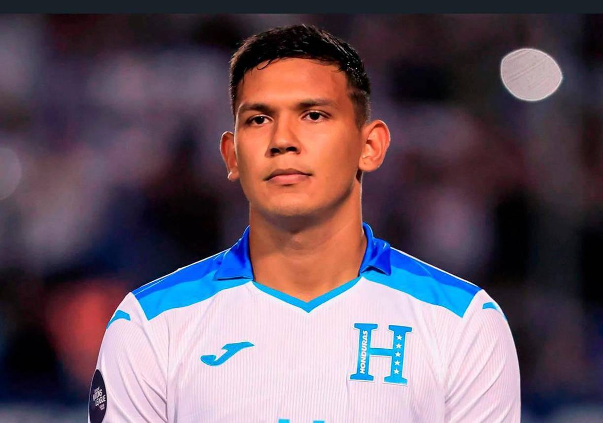 Luis Vega: Hará dupla en la zaga central de Honduras con Denil Maldonado.