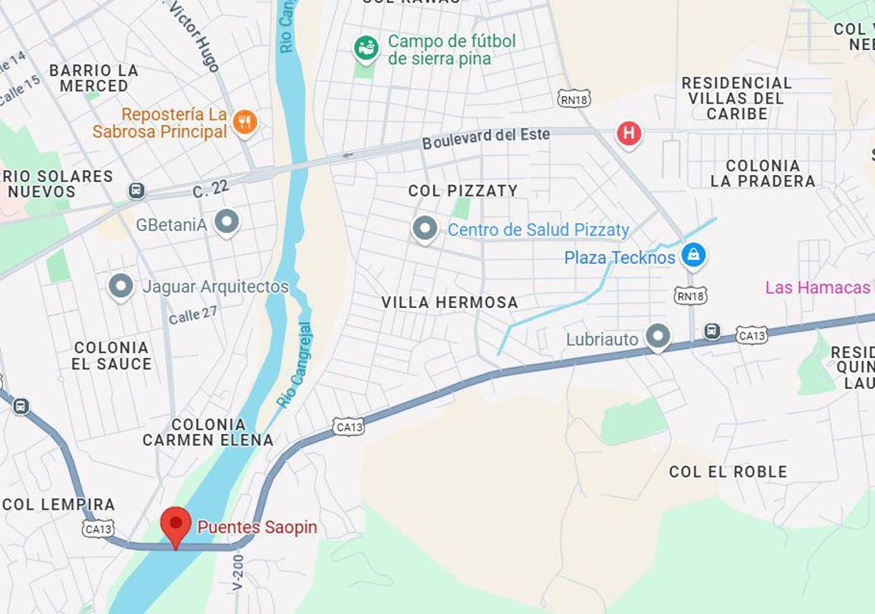 Una vez en el bulevar del este, se debe tomar la calle del muelle de cabotaje (RN18), la cual conecta con la CA-13, adelante del puente Saopin. 