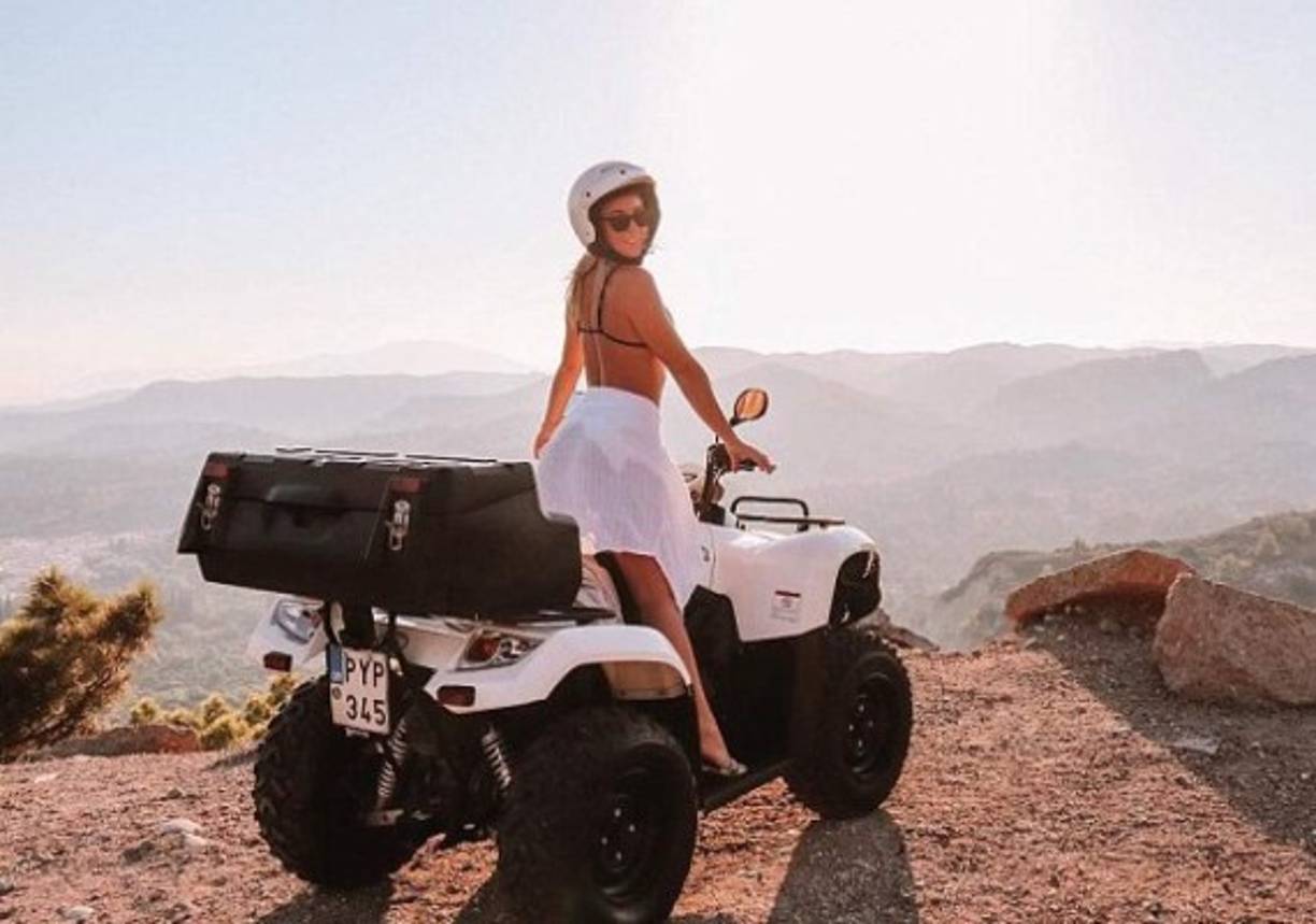 'Mi cabeza está en todo. Llévame de regreso adonde mi única preocupación era no abrirme el cráneo', escribió junto a una imagen en la que aparecía en una cuatrimoto.