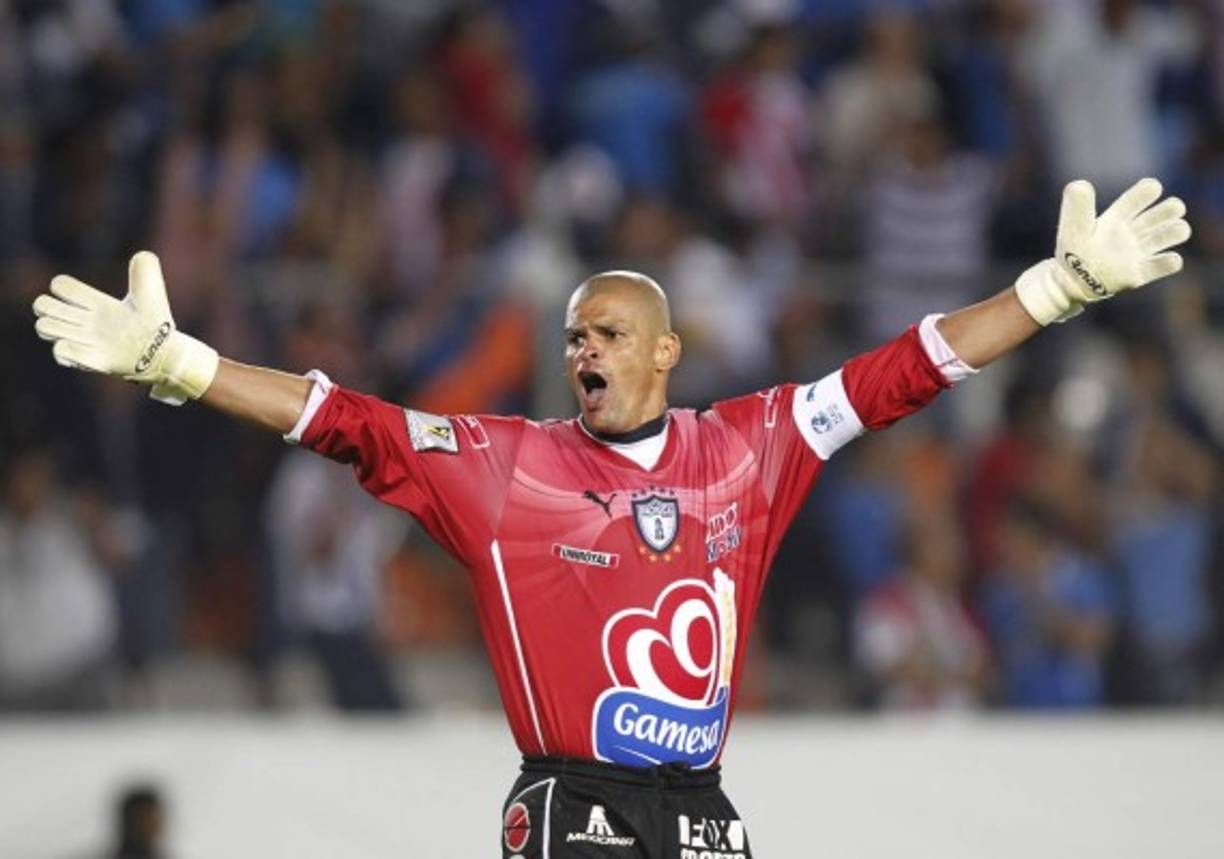 Miguel Calero (Q.E.P.D). Aunque volaba de palo a palo, 'El Cóndor' le tenía miedo a montar en avión.