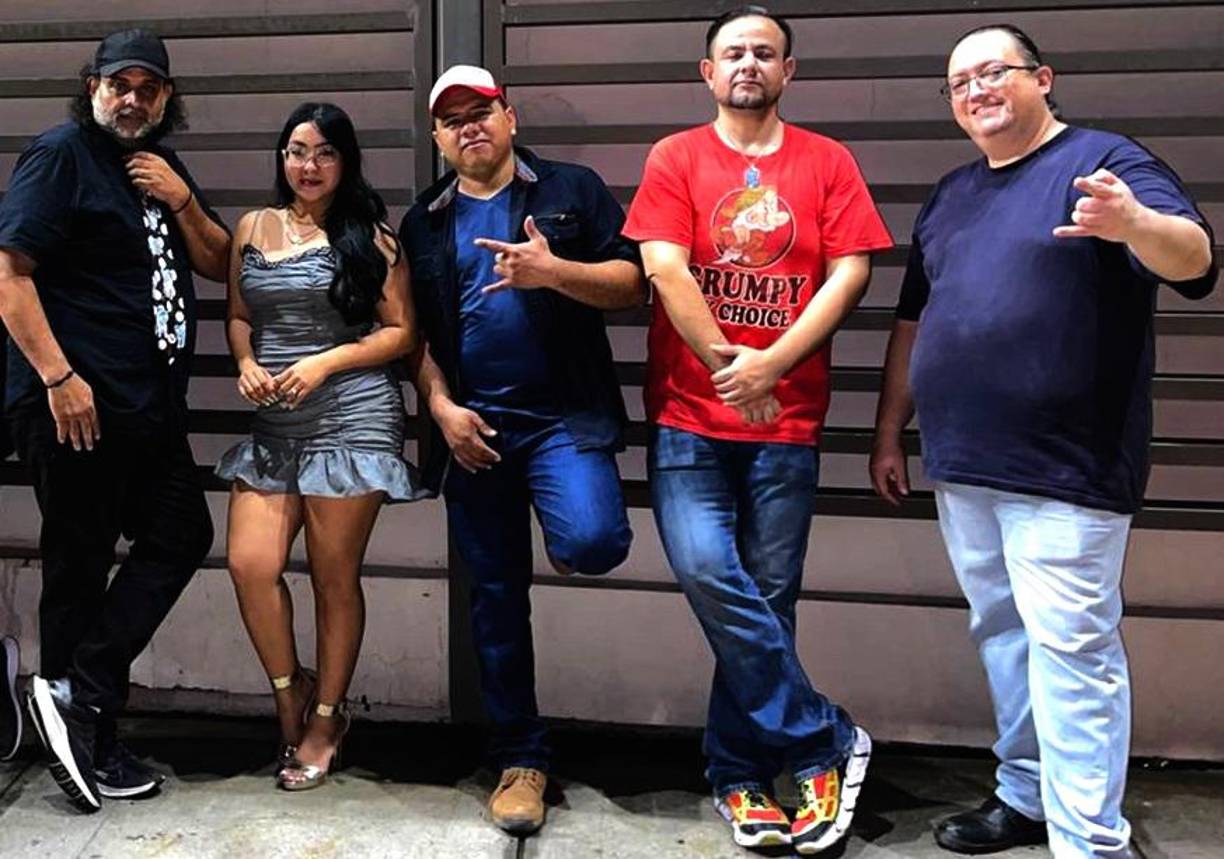 <b>UNION ROCK</b>Lo mejor del rock, ska y reggae sonará este sábado desde las 9:30 pm en Alquimia Cervecera, ubicado en la 2 calle, 14 avenida de barrio Suyapa. Puede reservar llamando al 9742-1082.