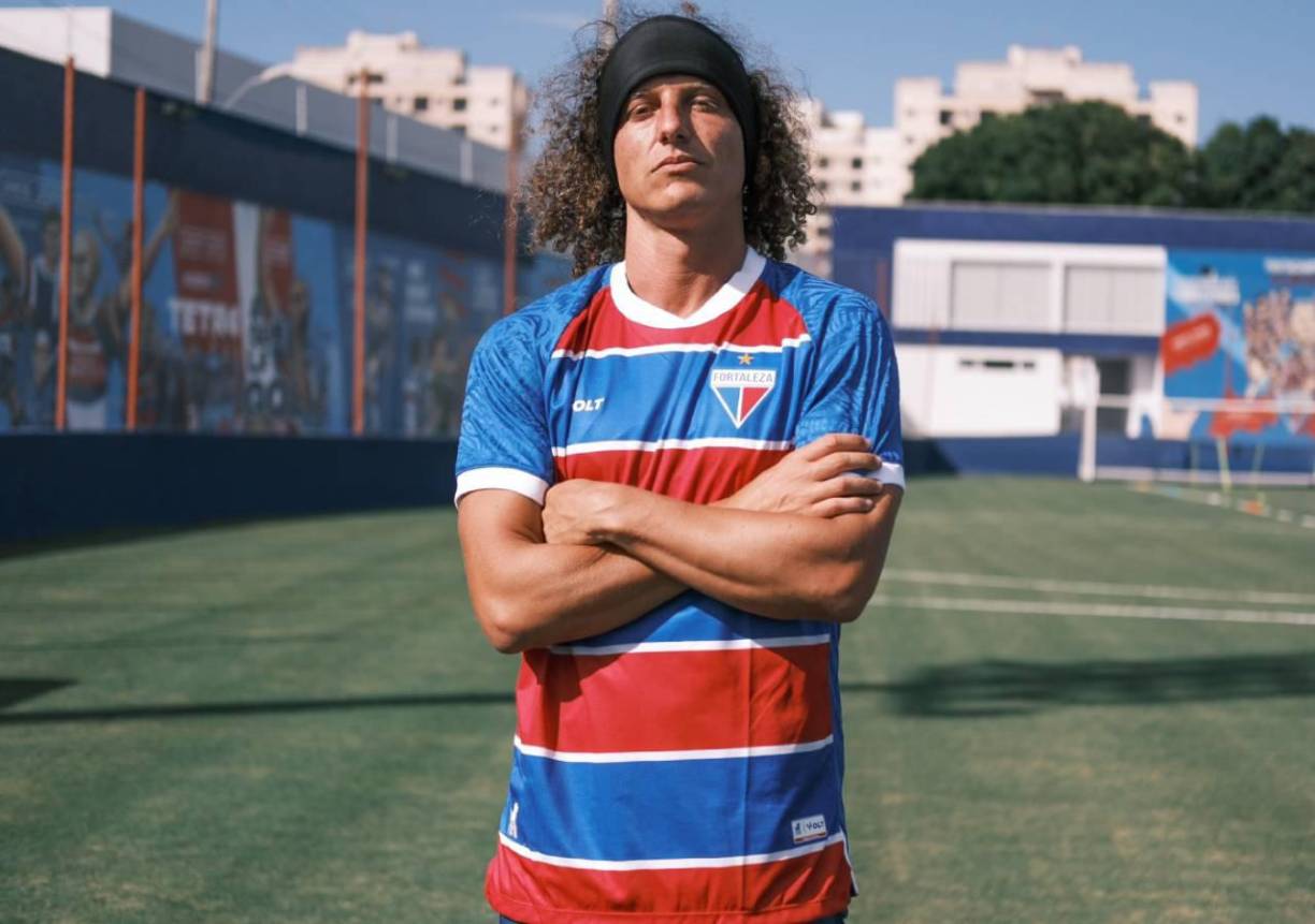 El central brasileño David Luiz es nuevo jugador del Fortaleza a sus 37 años de edad. Firma hasta diciembre de 2026.