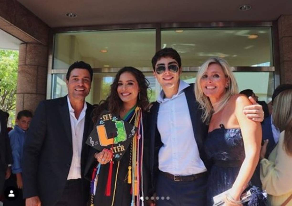 La hermosa joven publicó en su cuenta de Instagram el esperado día junto a su familia. <br/><br/>Los seguidores de Chayanne saben que el artista no publica su vida privada en redes sociales.