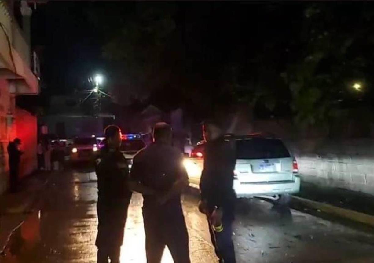 Una tercera persona sobrevivió y se conoció que fue atendida en un centro asistencial de la región. 