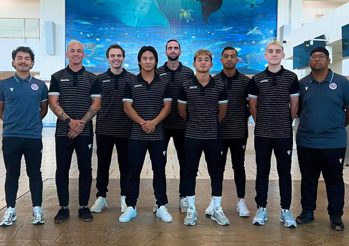 Otro detalle a tener en cuenta es que, al contar con un torneo local poco competitivo, la mayoría de futbolistas deciden emigrar a otras ligas de un nivel bastante superior, como la de Estados Unidos (Major League Soccer), Filipinas (United Football League Division 1), Camboya (Metfone C-League), India (Indian Super League), entre otras.