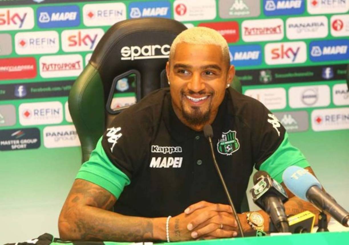 Kevin Prince Boateng estuvo inclusive en su momento por un mes fuera de las canchas debido a que tenía muchas relaciones sexuales con su pareja.