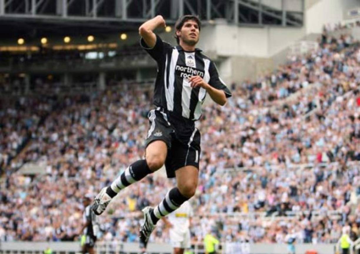 Albert Luque: Delantero español que jugó en el Leeds United de Inglaterra.