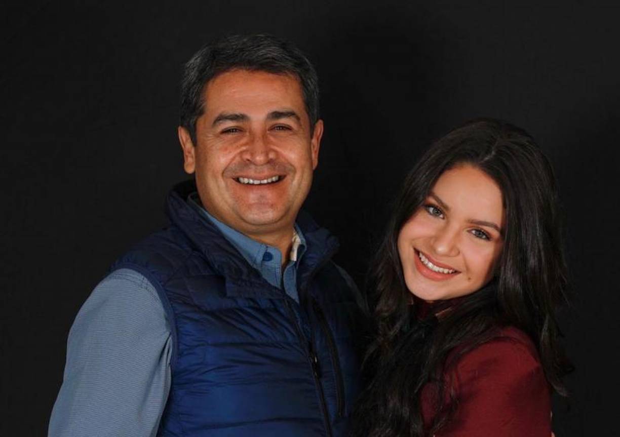 La bella jovencita puso a disposición sus cuentas en redes sociales para aquellos hondureños que deseen anunciar sus emprendimientos. 