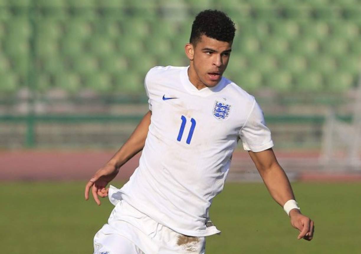 El Liverpool ha acordado este martes el fichaje del joven delantero inglés Dominic Solanke, procedente del Chelsea.