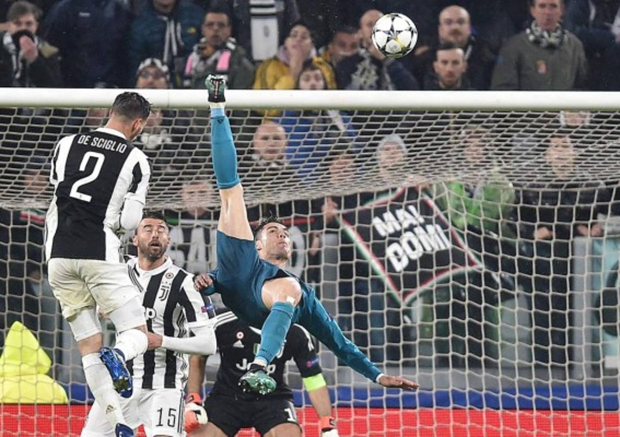 En el minuto 62 del juego, Cristiano Ronaldo se gastó esta hermosa chilena que dejó sin opciones a Buffon.