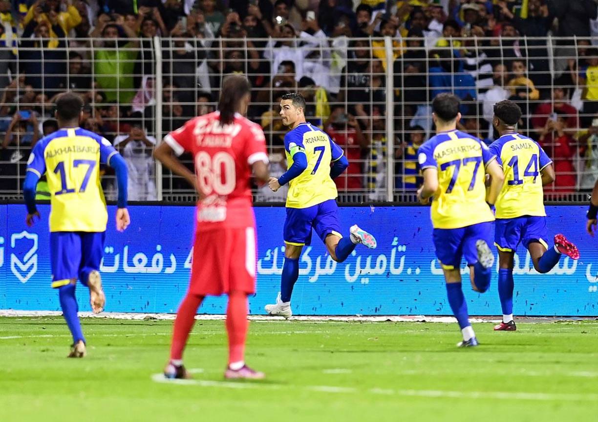 Todos a celebrar con Cristiano Ronaldo el 0-4 del Al Nassr.