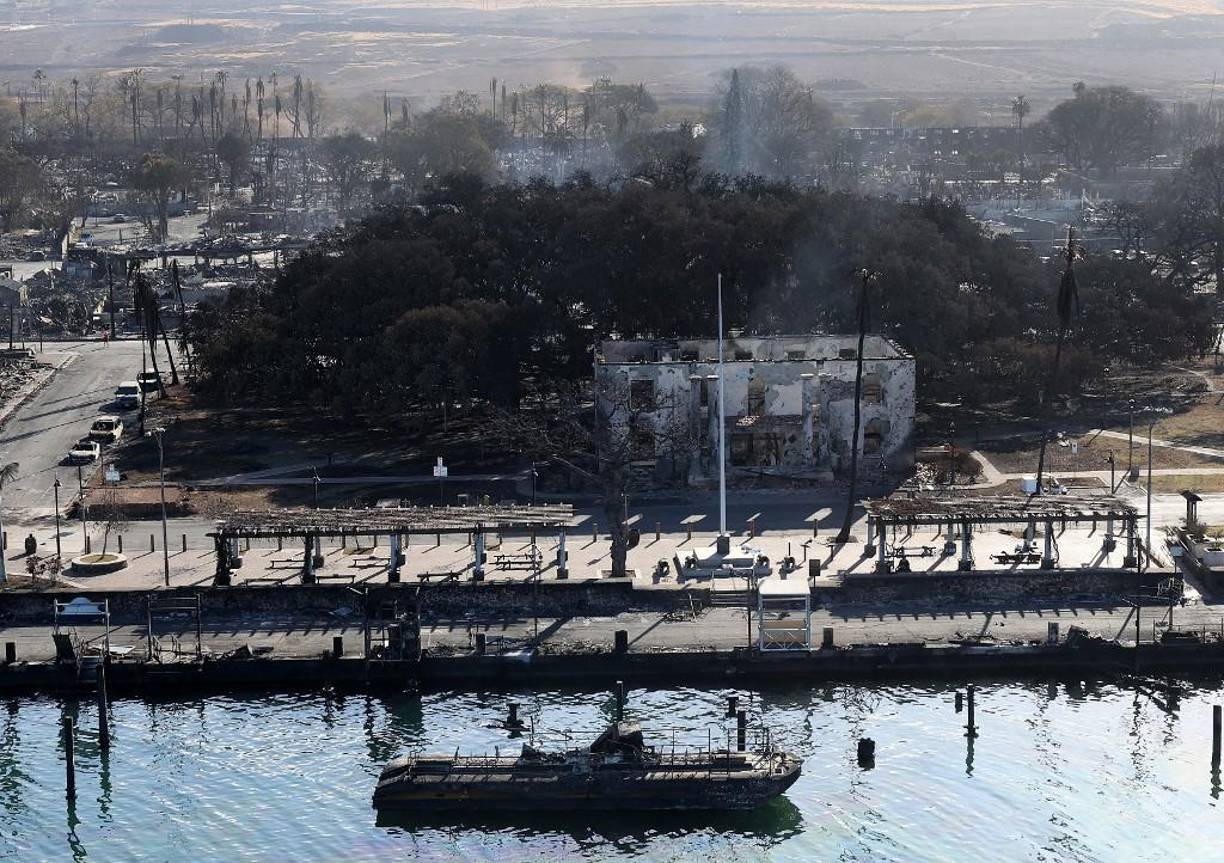 “Vamos a tener que alojar a miles de personas”, declaró Green a la prensa. “Eso significará acudir a todos nuestros hoteles y a los de la comunidad, para pedir a la gente que alquile esas habitaciones extra”, dijo.