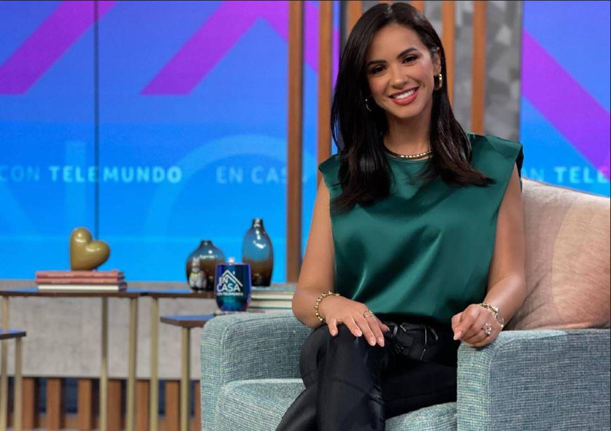 “Fue el inicio de esta nueva etapa [del programa] sin mí y no lo vi, no quise verlo. Porque todavía no me siento lista para verlo”, comentó Ana. Cabe mencionar que el lunes aparecieron en el show las conductoras Aleyda Ortiz y Andrea Meza.