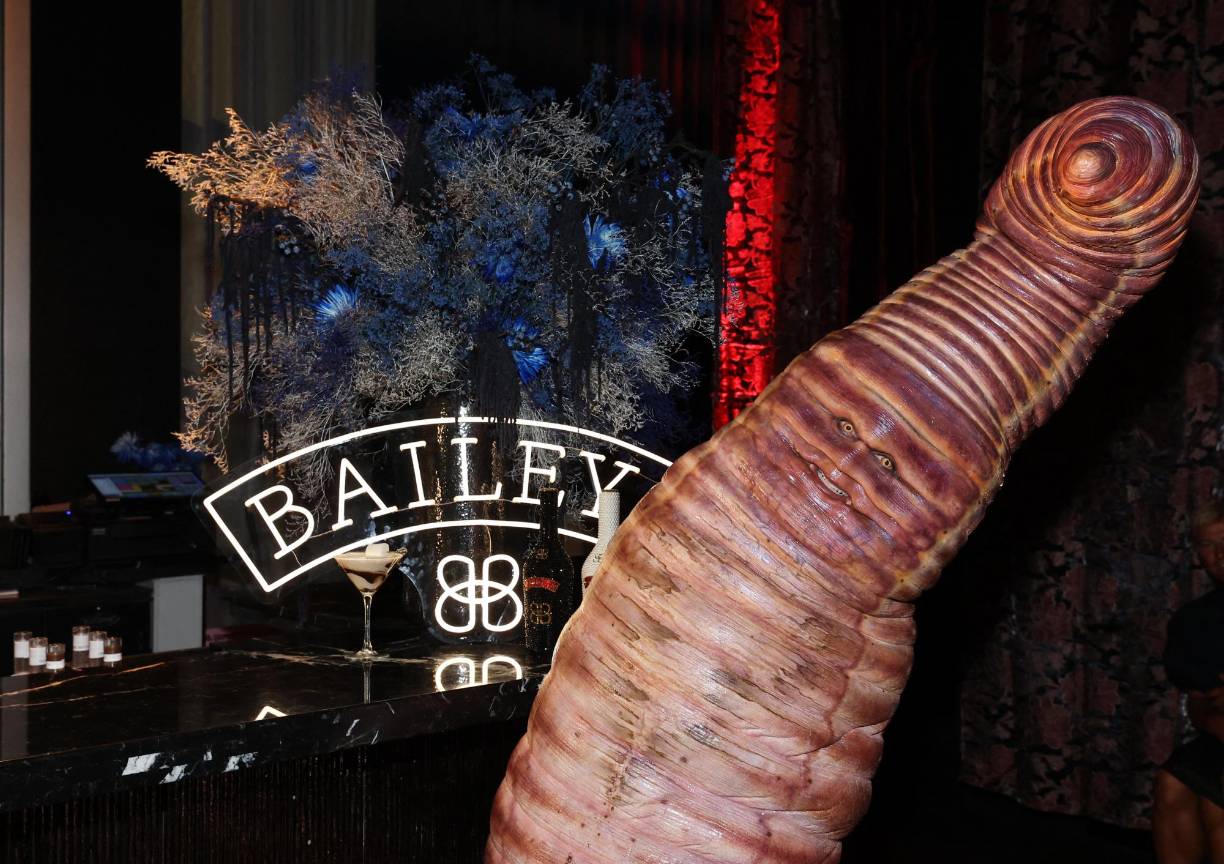 FOTOS: Heidi Klum vuelve a demostrar que es la reina del disfraz con su repulsiva caracterización en Halloween