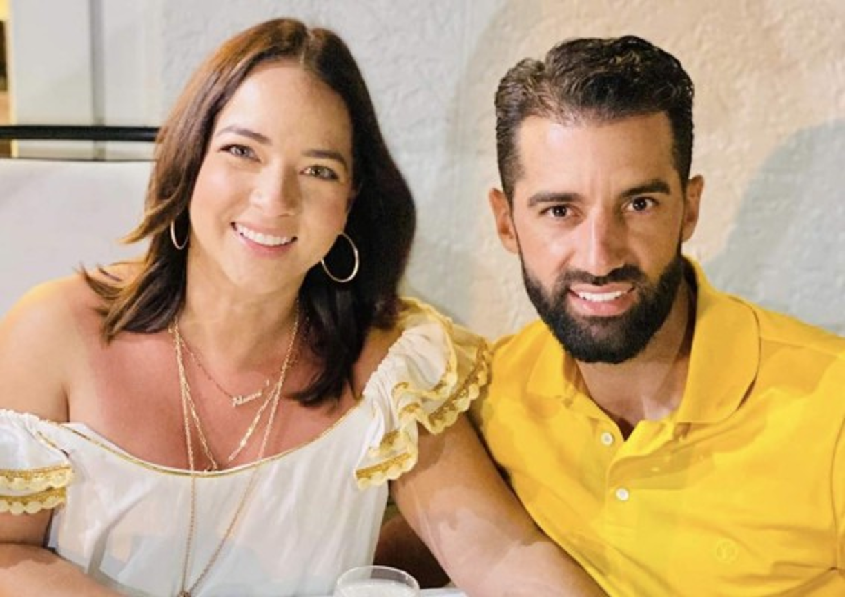 La presentadora y actriz puertorriqueña Adamari López anunció ayer su separación, luego de diez años juntos, del bailarín español Toni Costa, con quien tuvo una hija, para poner por delante “el bienestar” de su familia”, según confesó en una entrevista en Telemundo.