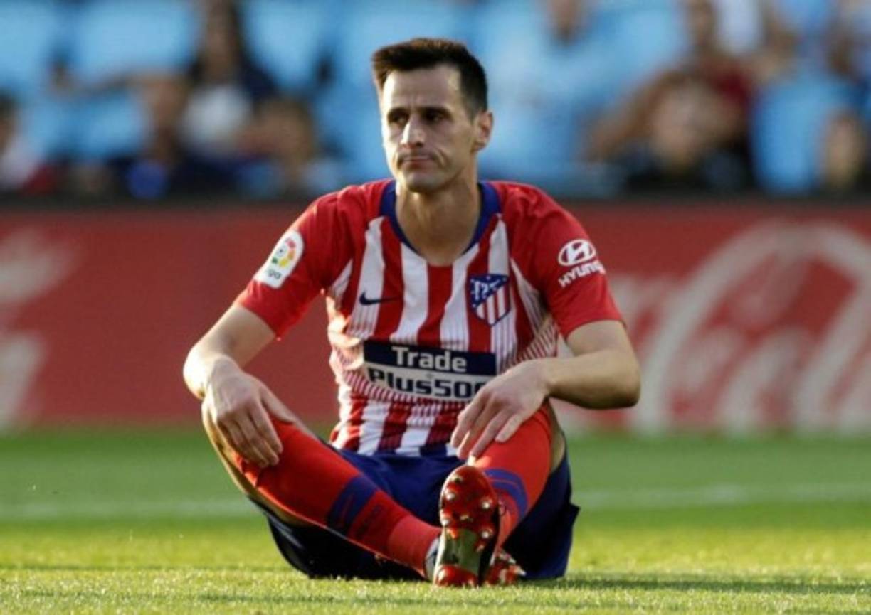 Kalinic: Según informa 'France Football', el delantero croata del Atlético de Madrid podría hacer las maletas rumbo al Mónaco de Francia.
