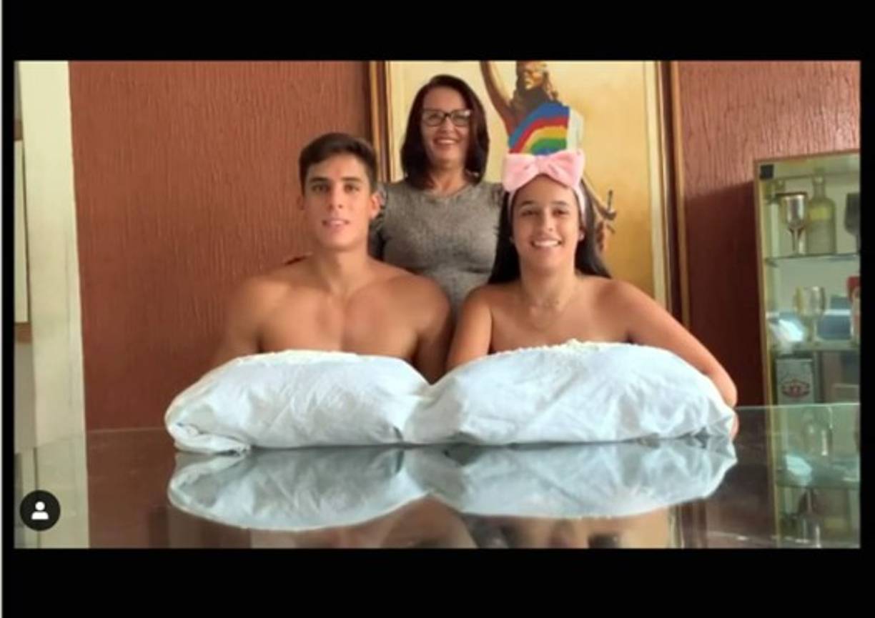 El miércoles 22 de abril, el joven brasileño regresó a la localidad de Monteiro, Paraiba, al norte de Brasil, donde de su mamá y hermana, lo que evidenció con varias publicaciones en Instagram.