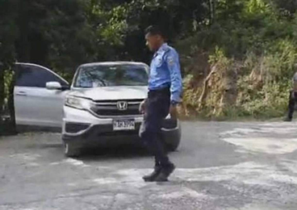 El cuerpo de Andrea Sue Mack quedó dentro del vehículo una vez que fuera tiroteada de varios impactos de bala.