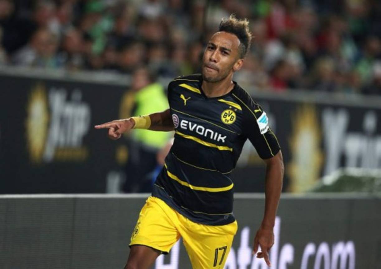Aubameyang puede irse del Dortmund y hay clubes como el Milan, Real Madrid, Manchester City que se rumora lo quieren.