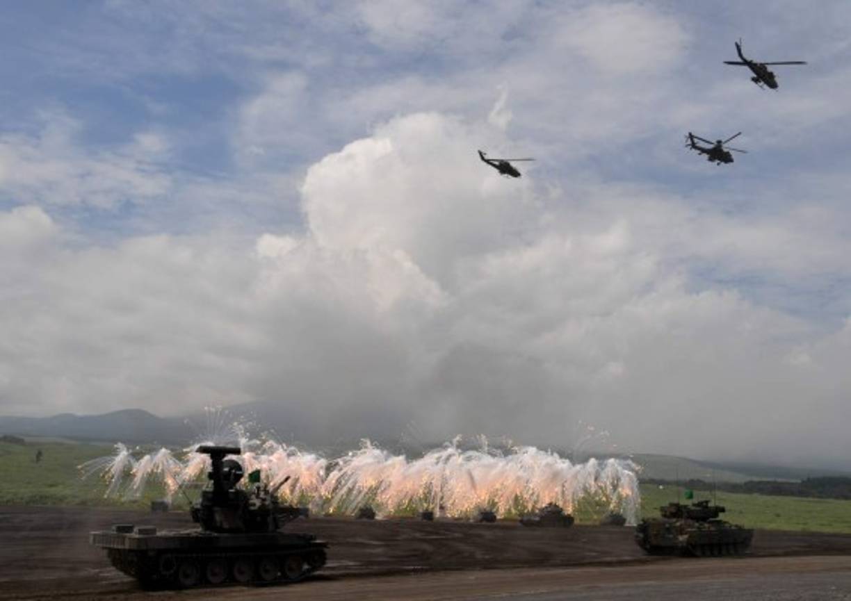 Las fuerzas niponas participan en maniobras militares en medio de las tensiones desatadas con Corea del Norte.