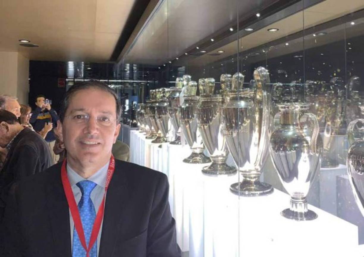 Antonio Nelli: Comentarista deportivo.