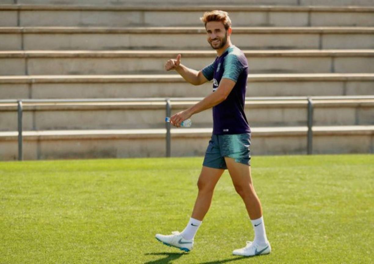 Sergi Samper: El mediocampista de 23 años de edad es otro de los que no entra en los planes de Ernesto Valverde.