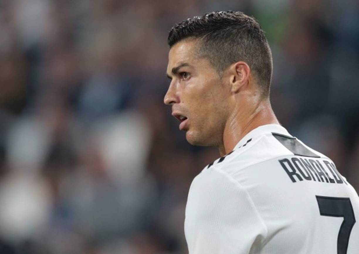 Cristiano Ronaldo es en la actualidad la figura de la Juventus y ha logrado cinco Balones de Oro en su carrera, además de los diferentes títulos en Italia, España e Inglaterra.