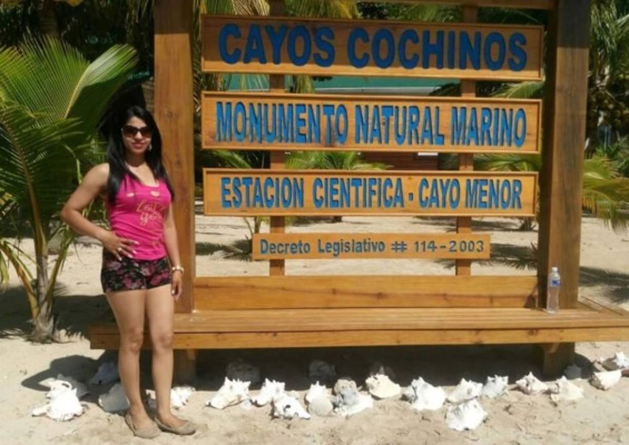 ¿Le gustaría casarse con un futbolista? “Si se presenta la oportunidad y con alguno nos llevamos bien lo haría, pero me gustan mucho las armas, por eso ingresé a la Policía', respondió.