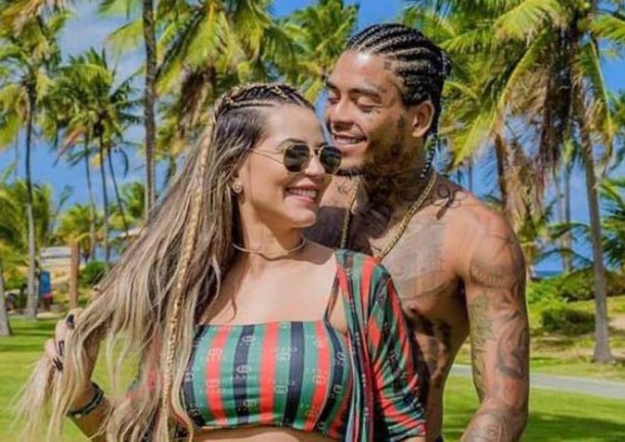 La mujer de Kevin es Deolane Bezerra, que se encontraba hospedada en la habitación 1302 del mismo hotel y con la que se había casado hace apenas dos semanas en una playa mexicana. Foto Facebook MC Kevin.