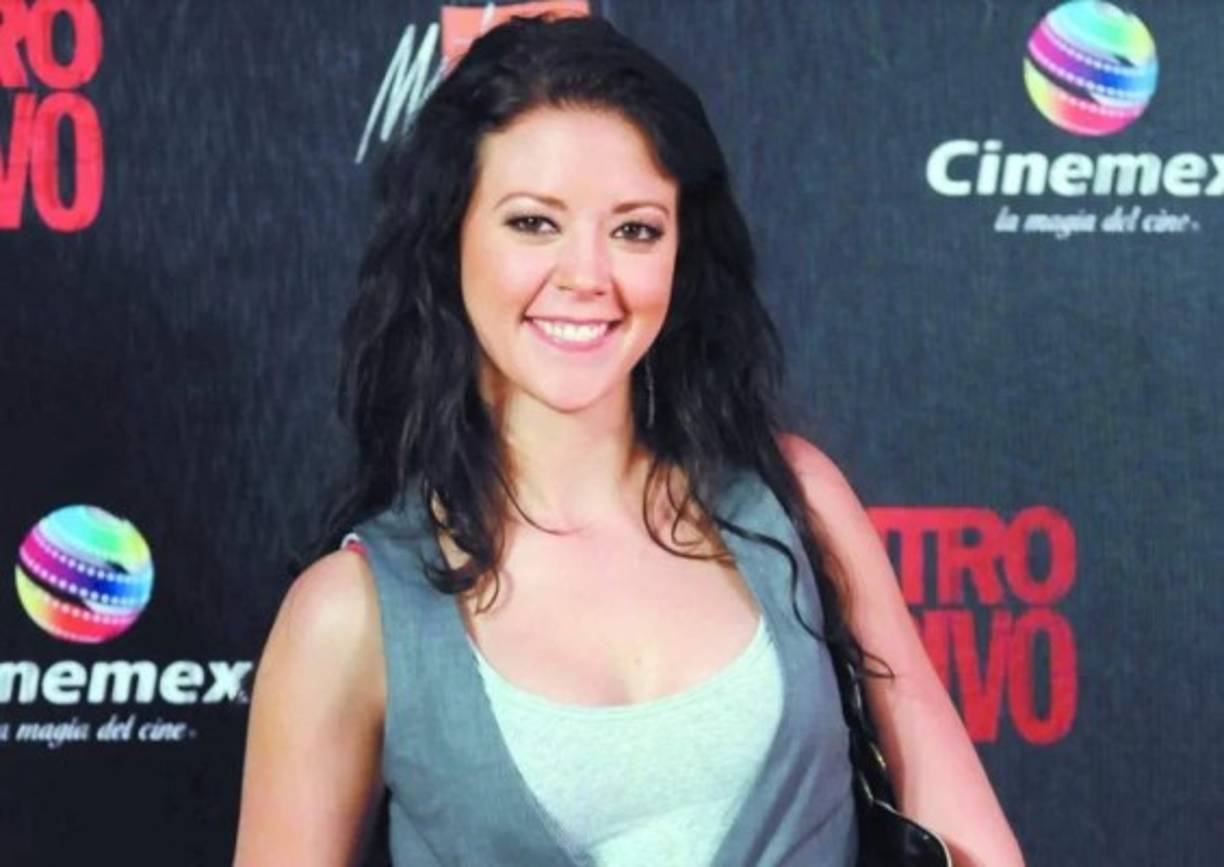 En 2003 fue nombrada «El rostro de El Heraldo de México» y fue la imagen principal del Festival de Acapulco. En ese mismo año interpretó a Camila en la telenovela Clap, el lugar de tus sueños, aunque anteriormente ya había aparecido en otras telenovelas como Mi destino eres tú, Las vías del amor, y en la serie Mujer, casos de la vida real.