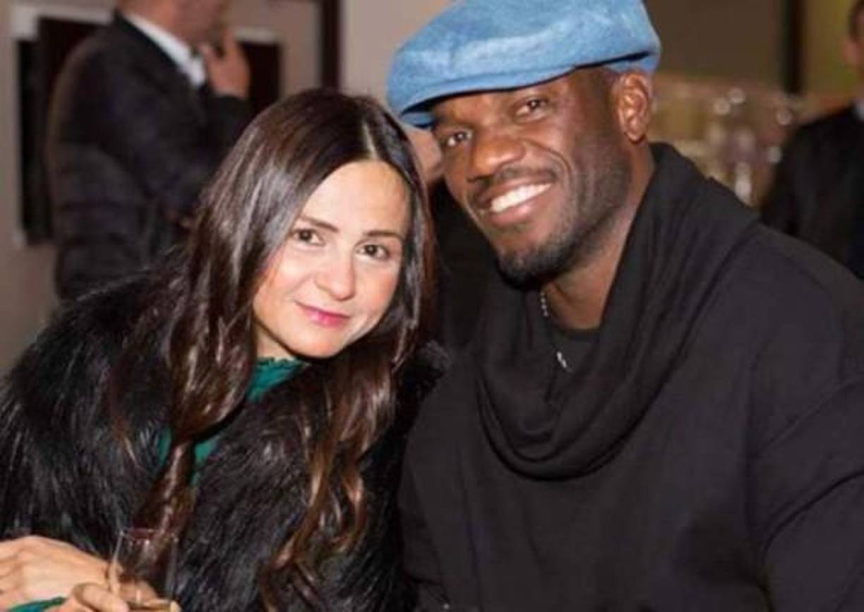 Una imagen de hace unos de David Suazo y su esposa Elisa.