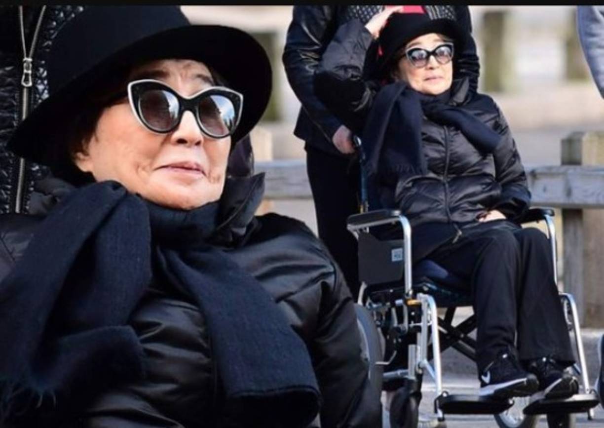 También ha apoyado recientemente a un gran número de músicos con los que trabajó en el pasado y que están pasando tiempos difíciles.