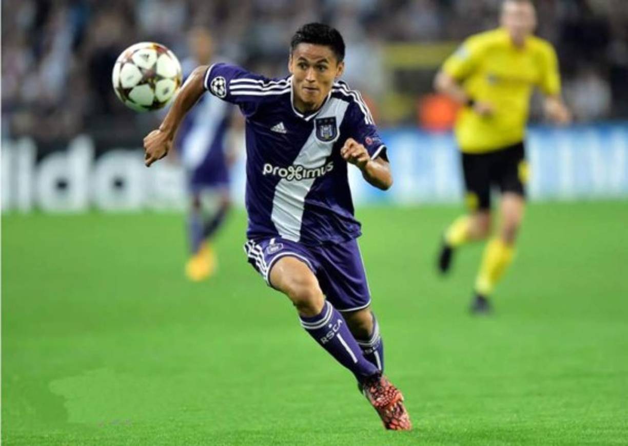 Nuestro propio ANDY NÁJAR fue un inmigrante indocumentado, que llegó a los Estados Unidos unidos siendo muy joven y de la mano de un 'coyote'. Destacó en el fútbol y logró interesar al DC United de la MLS, que lo fichó y le ayudó a regularizar su situación.