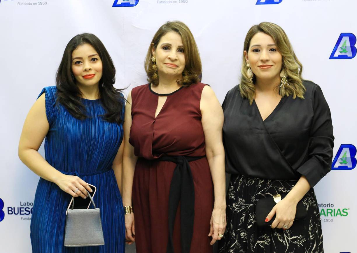 María José Rivera, Lourdes Hernández y Ana Rivera