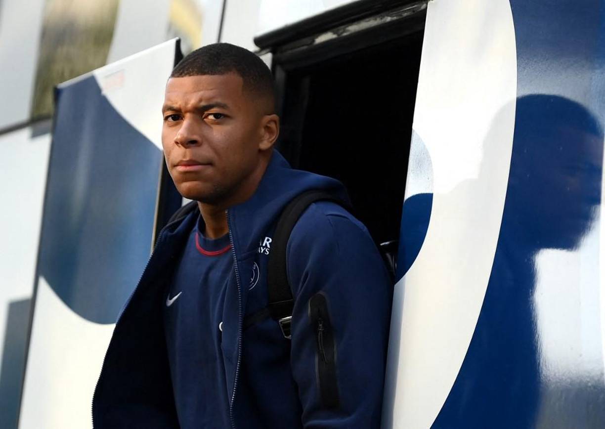 Kylian Mbappé habría sido conquistado por la modelo transgénero.