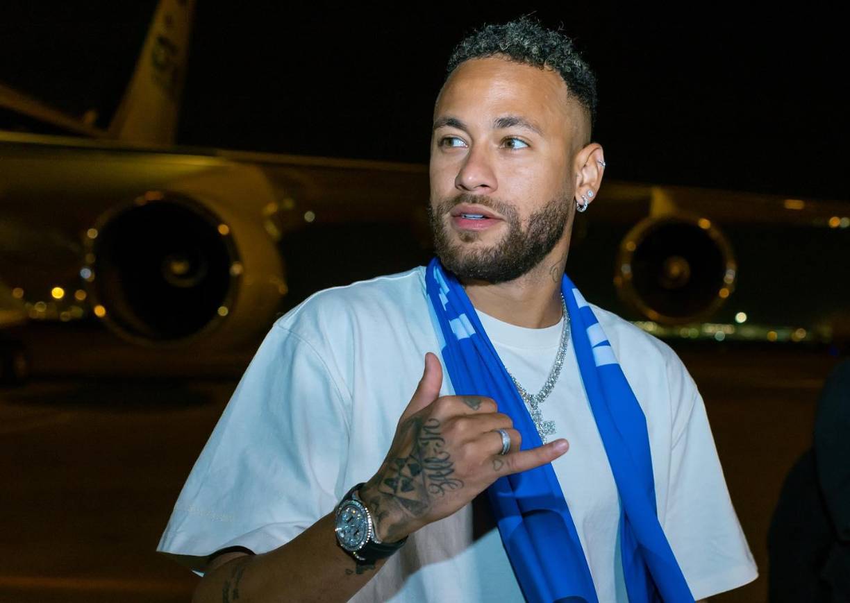 “Bru, ya me disculpé por mis errores, por la exposición innecesaria, pero me siento obligado a reafirmarlo públicamente. Si un asunto privado se ha vuelto público, la disculpa debe hacerse pública”, expresó Neymar en su momento.