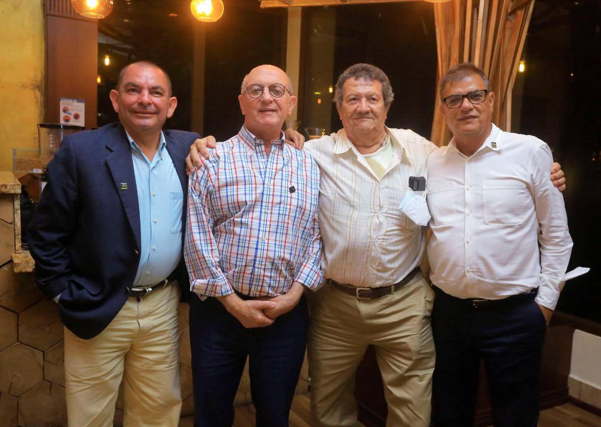 Kenneth Rivera, Nicolás Chaín, Ramón Amaya y Jorge Rodríguez. 