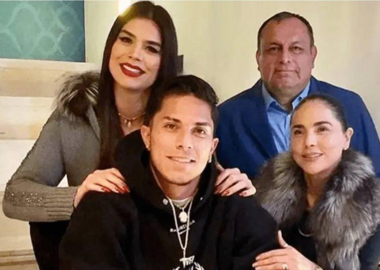 Carlos Salcedo en su momento también denunció que su hermana Paola se acostaba con sus compañeros para sacar información.