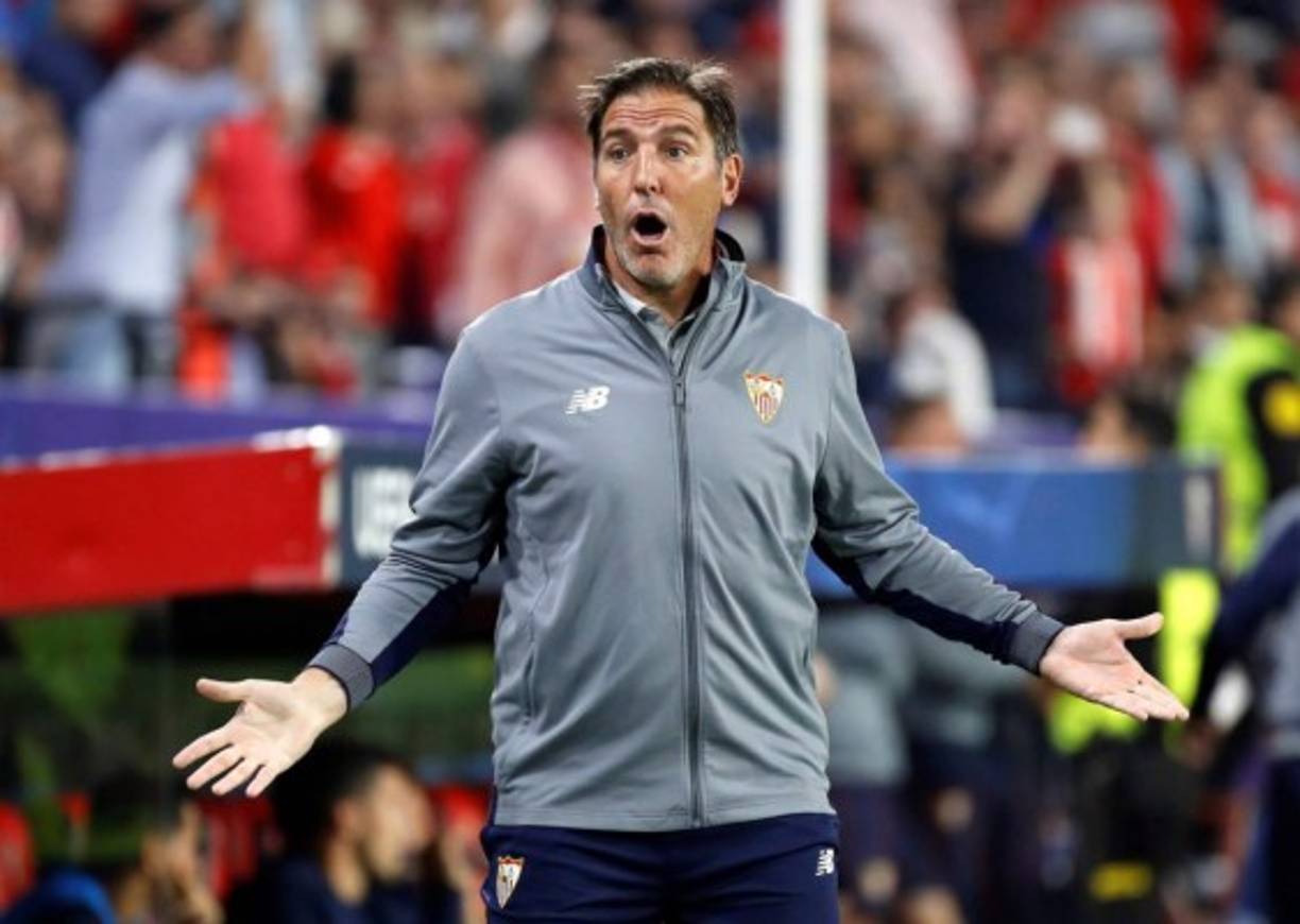 La selección chilena se ha interesado en el técnico argentino Eduardo Berizzo, después de la destitución de este como entrenador del Sevilla y ven en el 'Toto' al seleccionador que pueda llevar a Chile de nuevo al alto nivel de los países sudamericanos. En las últimas horas se mencionaba que Reinaldo Rueda está cerca del banquillo de la Roja.