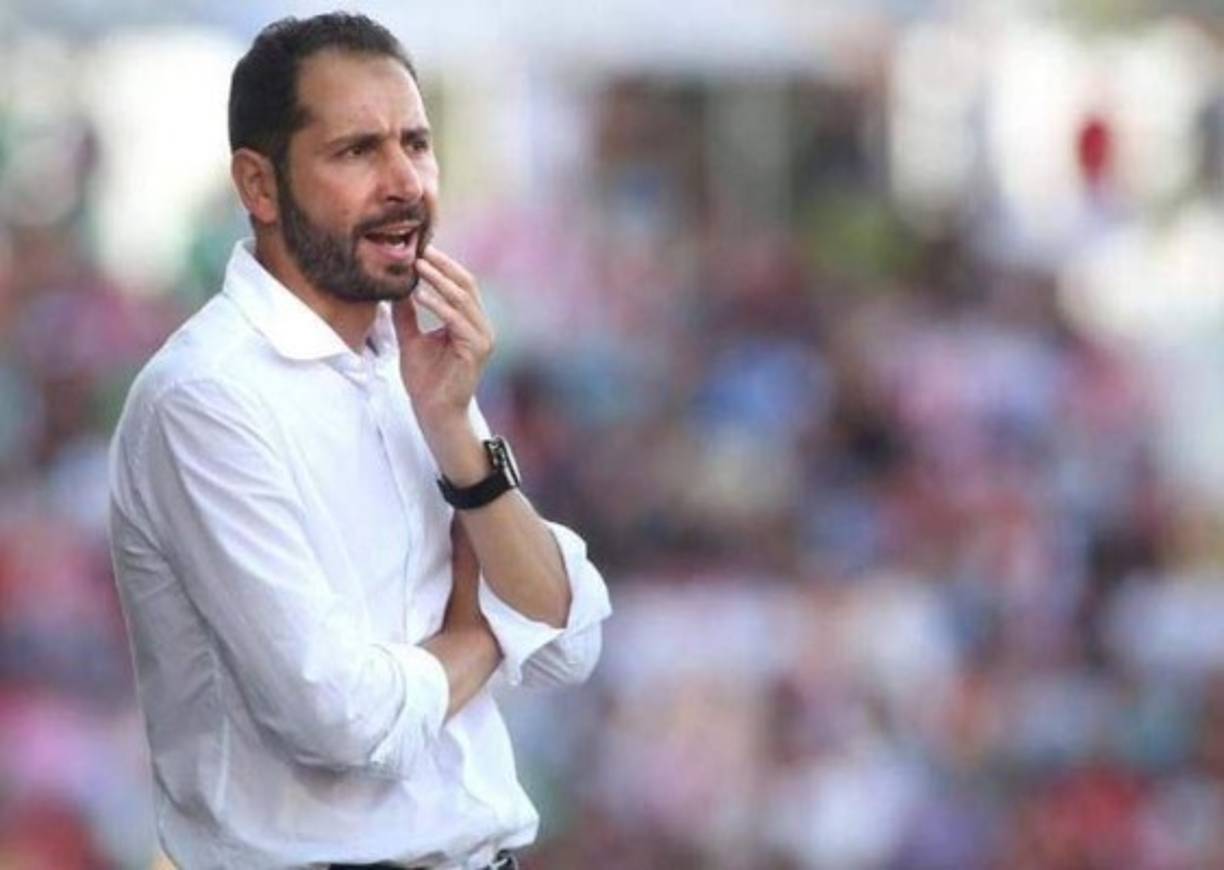 Barcelona's Argentinian forward Lionel Messi reacts during the Spanish league football match between Girona FC and FC Barcelona at the Montilivi stadium in Girona on January 27, 2019. (Photo by LLUIS GENE / AFP)