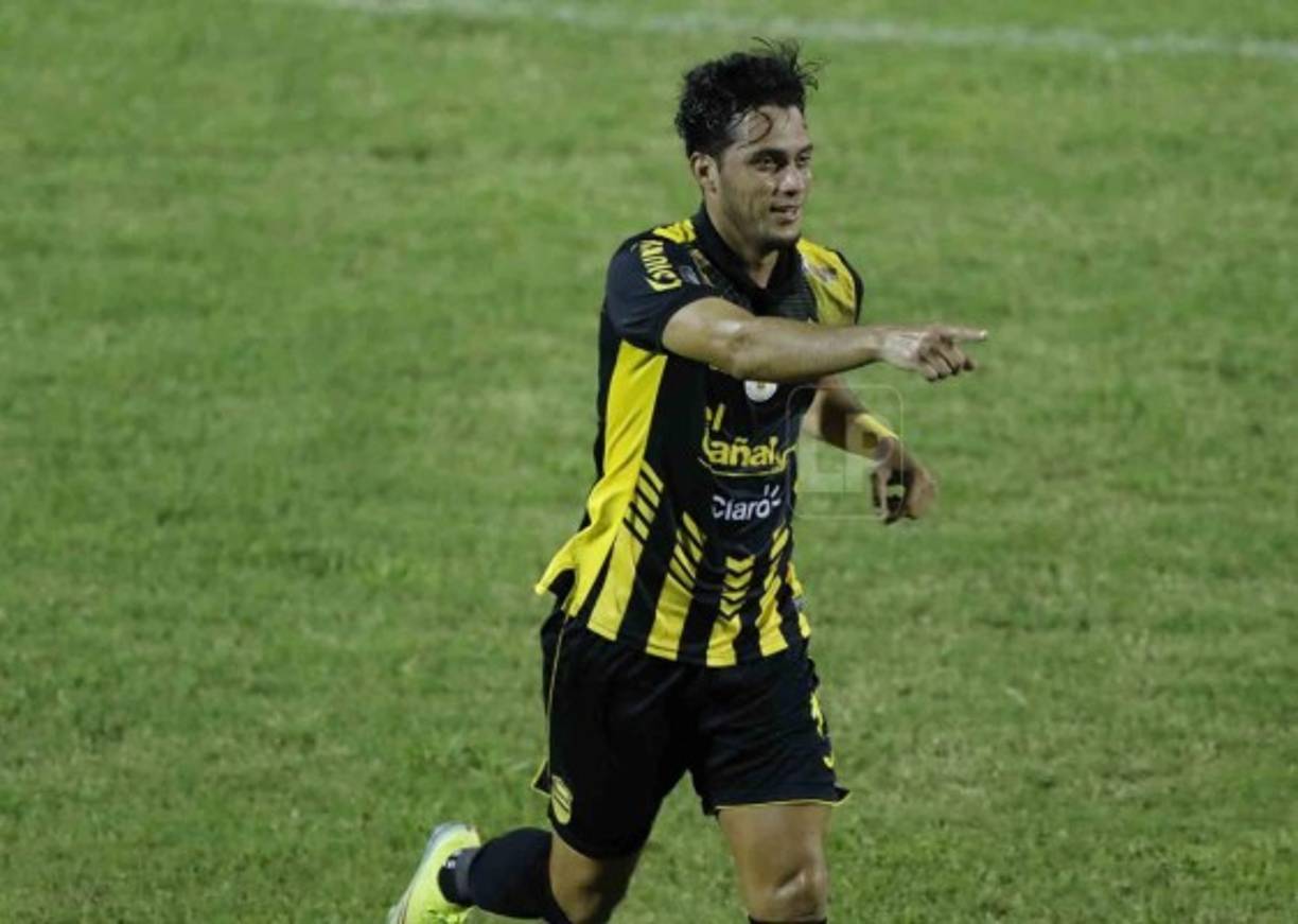 El delantero Ángel Tejeda se encargó de abrir el marcador en la victoria de 3-2 del Real España ante Platense.